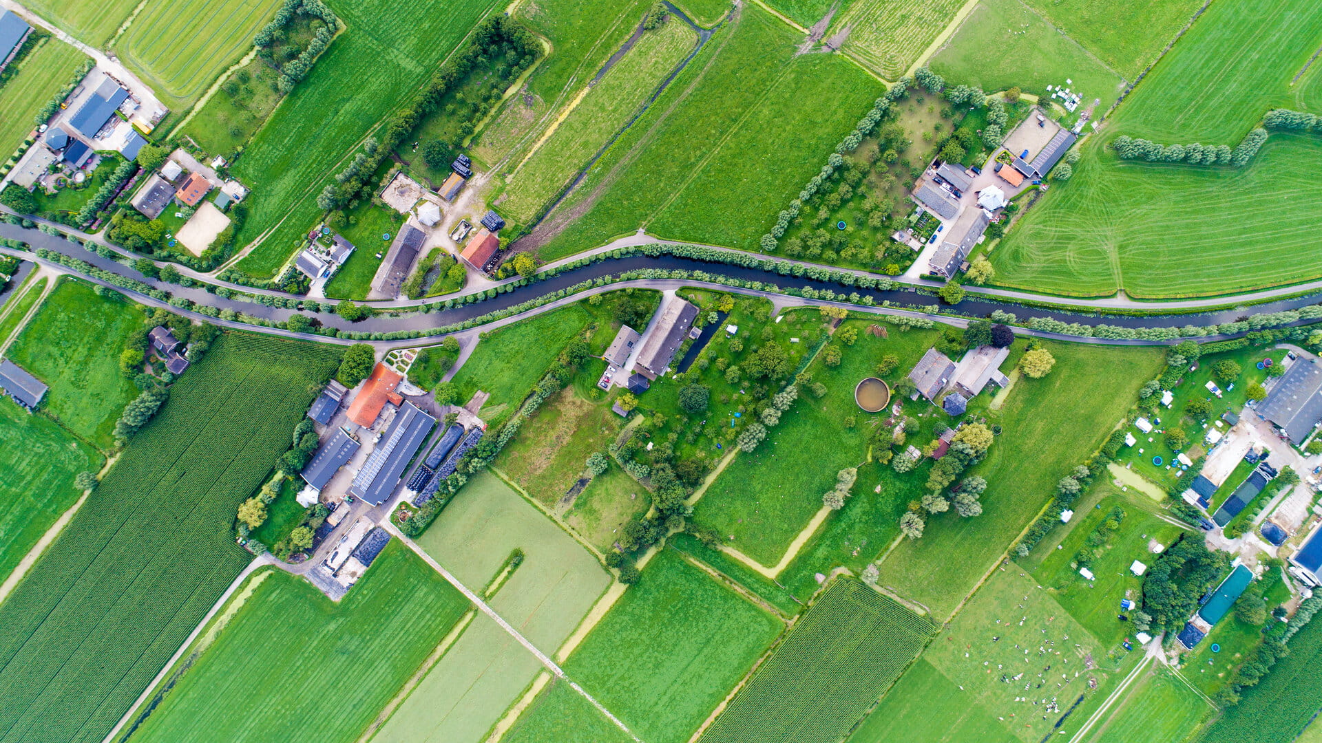 Luchtfoto Nederlandse polder